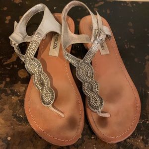 Steve Madden sandals size 6